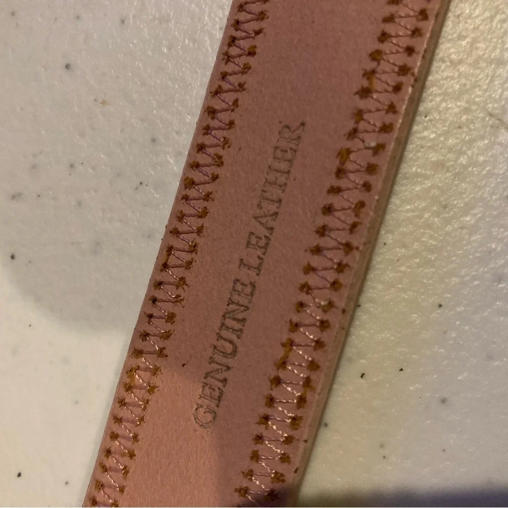 Ladies Vintage Pink 80’s Izod Belt